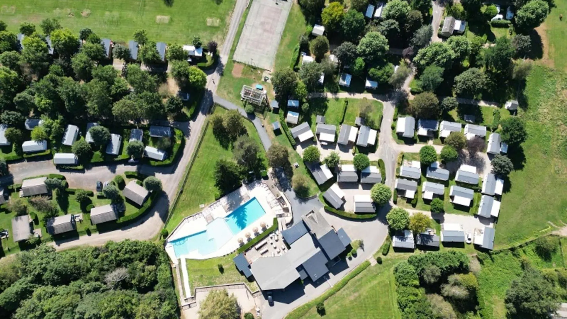 Camping Paradis Marmotel Saint-Geniez-d'Olt France