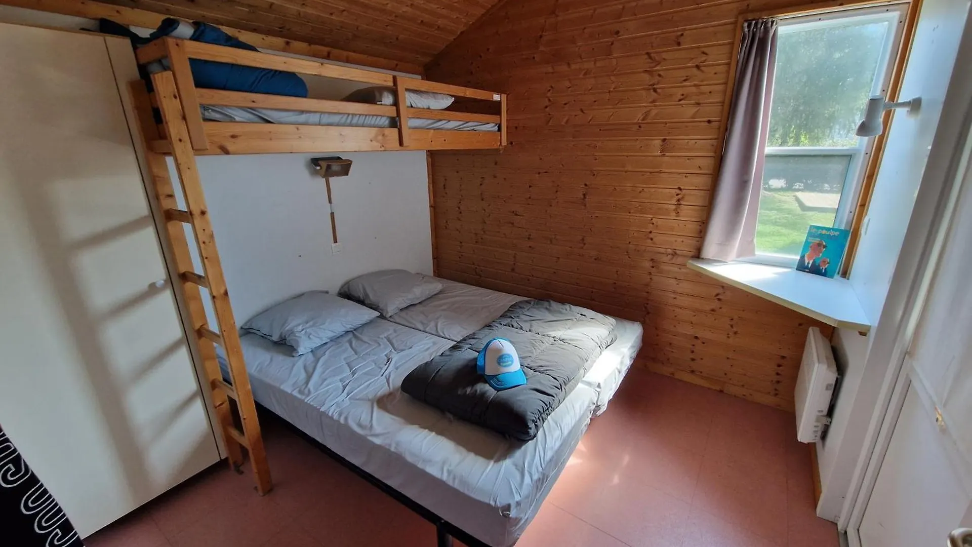 Camping Paradis Marmotel Saint-Geniez-d'Olt Holiday park