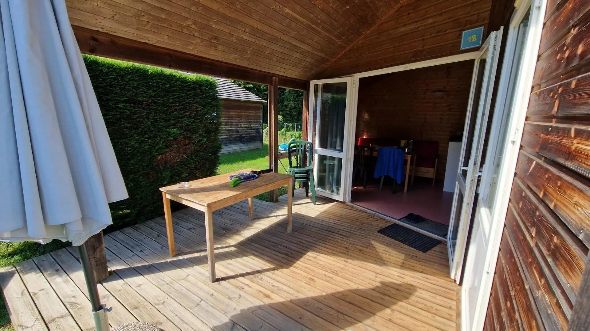 Camping Paradis Marmotel Saint-Geniez-d'Olt 4*,  France